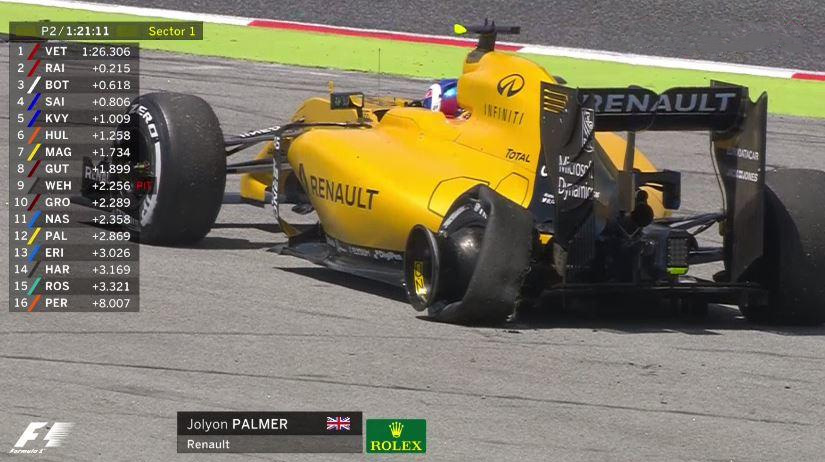 Palmer zastavuje s prasklou pneumatikou