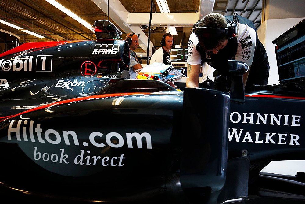 McLaren v USA s novým sponzorem Hiltonem, takto jej na bočnicích uvidíme i v Mexiku
