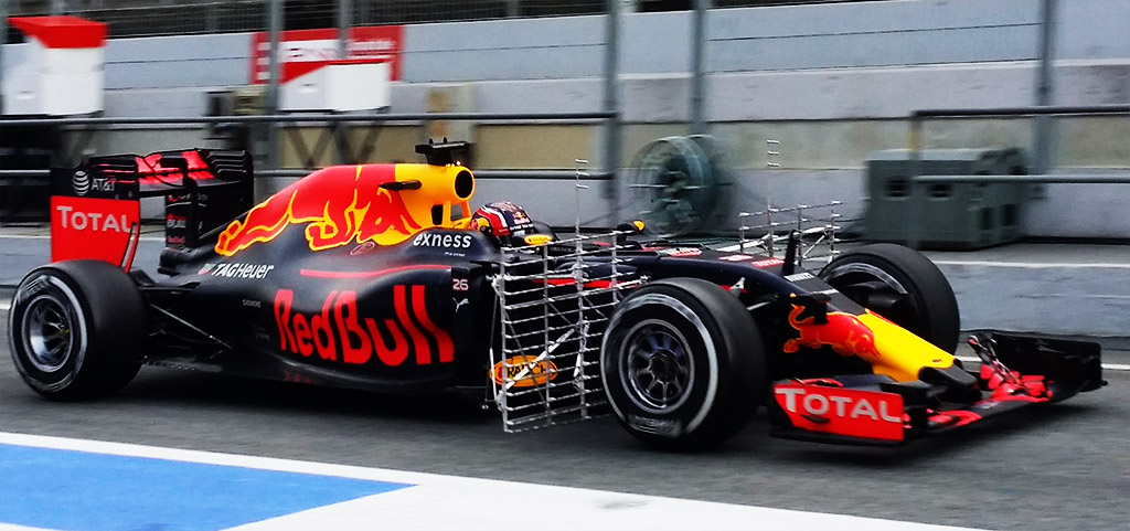 Testování aerodynamiky v podání Red Bullu