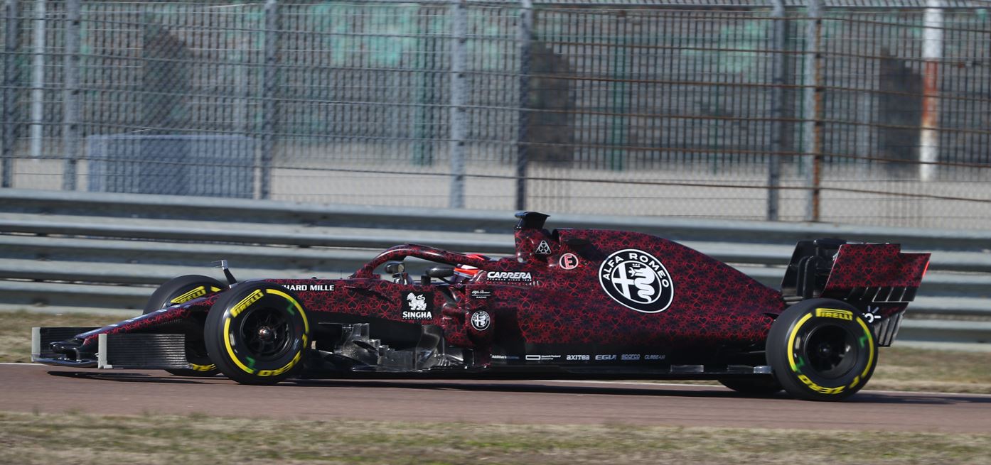 Räikkönen s novým vozem ve Fioranu